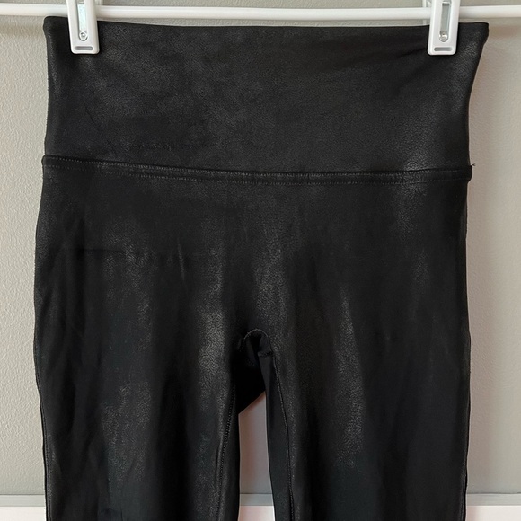 SPANX SPANXshape Faux Leather Leggings in Black - Picture 5 of 9